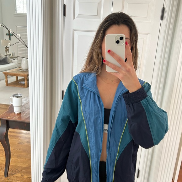 Target Retro Windbreaker - Picture 3 of 4